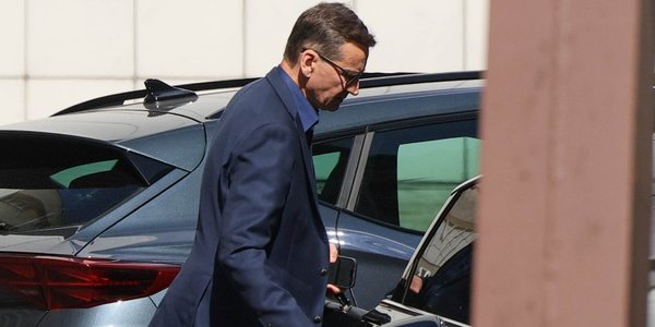 Morawiecki postawił się Kaczyńskiemu. Nie podpisał oświadczenia