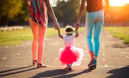 NSA: do dowodu można wpisać tylko jednego rodzica z pary jednopłciowej