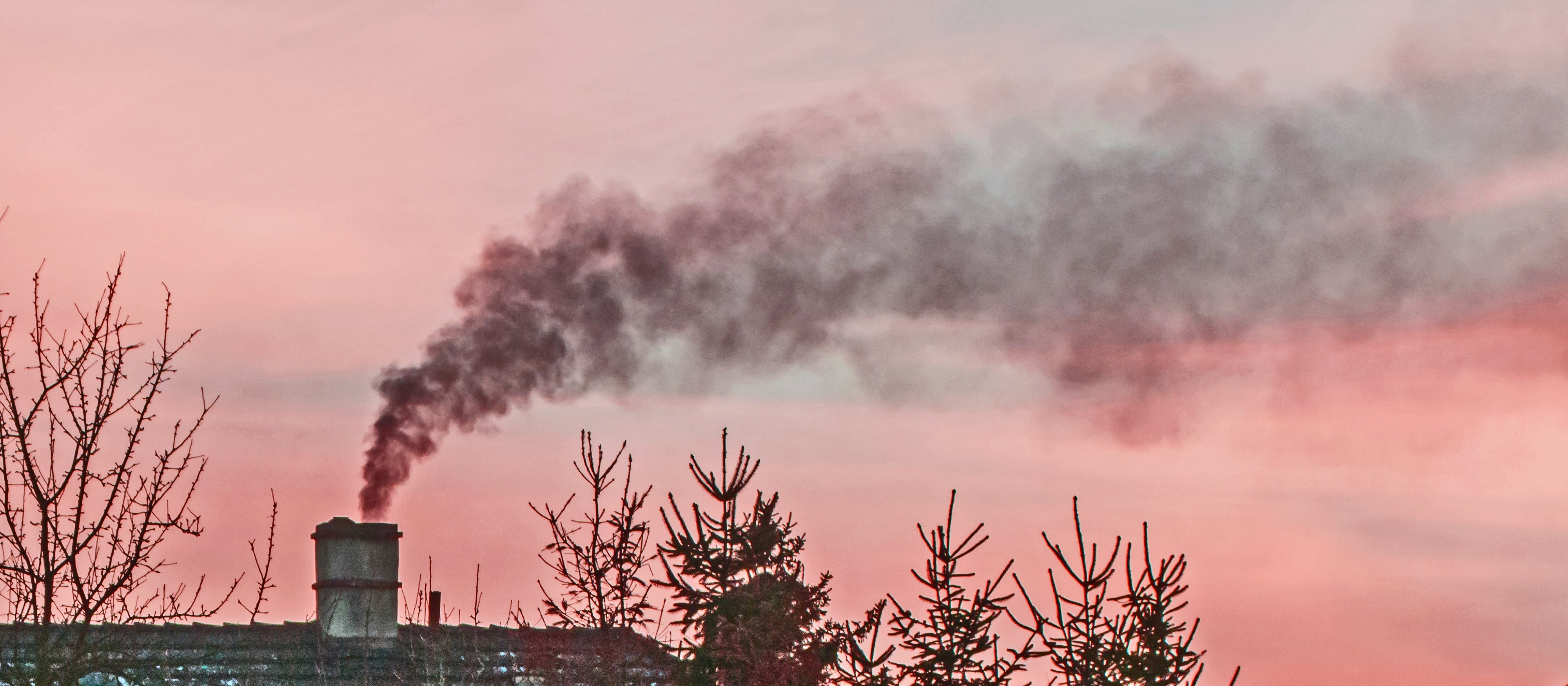 Kolejne zmiany w programie „Czyste Powietrze”. Jego efekty budzą kontrowersje