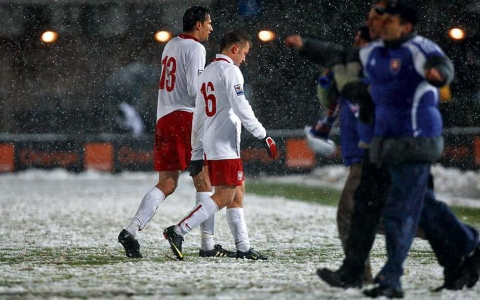 Jakub Błaszczykowski (niższy) i Jarosław Bieniuk (wyższy) po ostatnim meczu w Chorzowie