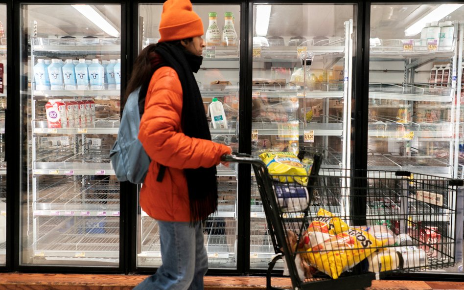 Amerykanin jest bezrobotny średnio przez prawie pół roku