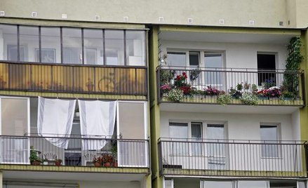 Za daszek nad balkonem płaci właściciel