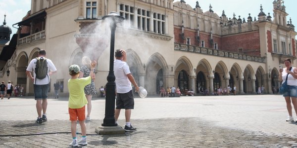 Fotowoltaika pokrywa 60% energii Polski, ale węgiel wciąż niezbędny podczas upałów