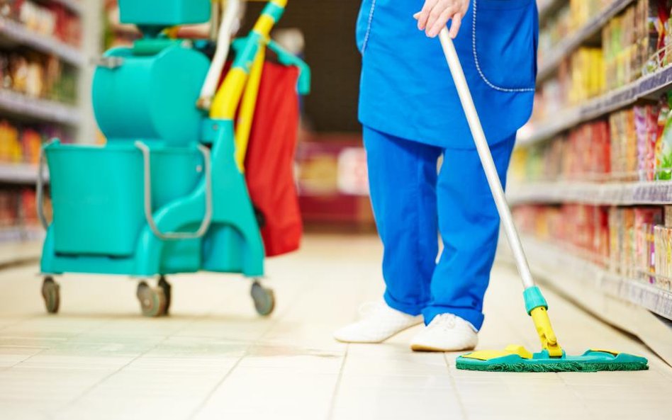 Najem w supermarketach a ograniczenie handlu w niedzielę – kto zyska, kto straci