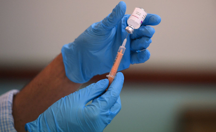 120 tys. szczepionek firmy AstraZeneca już w Polsce