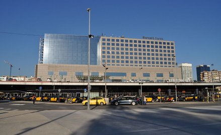 Barcelona: Ewakuacja pociągów. Bomba na dworcu?