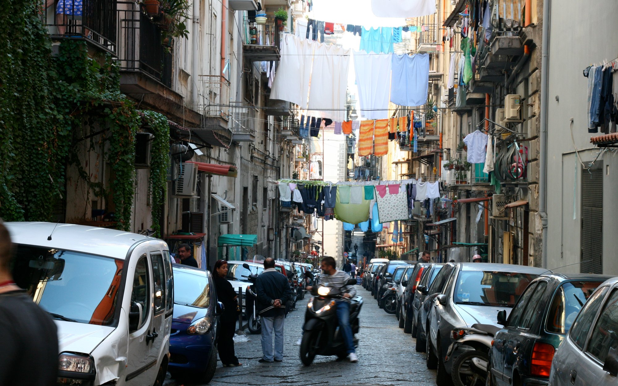 Nowe kary we Włoszech. Drastyczne mandaty, utrata prawa jazdy i więzienie