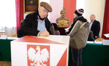 W czwartek o północy minął czas na składanie podpisów pod kandydaturami na prezydenta RP