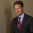Timothy Geithner pokieruje funduszem priate equity Warburg Pincus