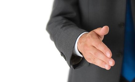 Zostań dyplomatą: aplikacja dyplomatyczno-konsularna 2015