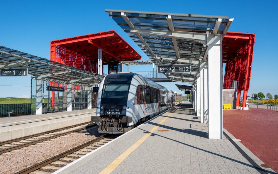 Pomorska Kolej Metropolitalna (PKM) w lipcu uruchomiła projekt z wykorzystaniem paneli fotowoltaiczn