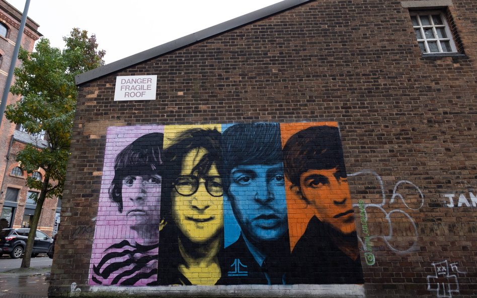 Mural The Beatles w Liverpoolu.