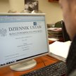 Barometr prawa: wrzutki posłów, znikające projekty i niepewne terminy