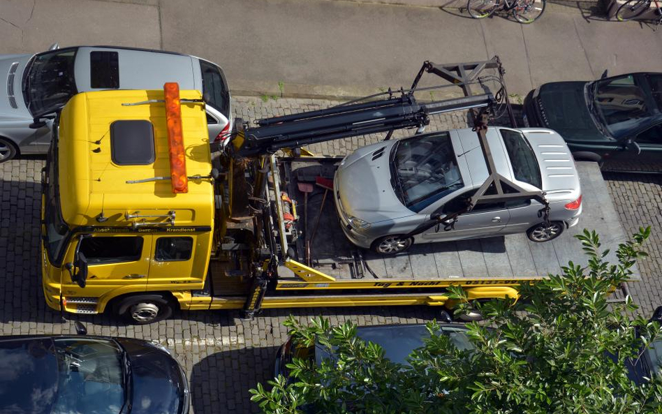 WSA w Lublinie uwzględnił skargę Rzecznika ws. opłat za odholowanie samochodów