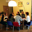 Absolwenci psychologii przygotowani są m.in. do prowadzenia zajęć z dziećmi i młodzieżą