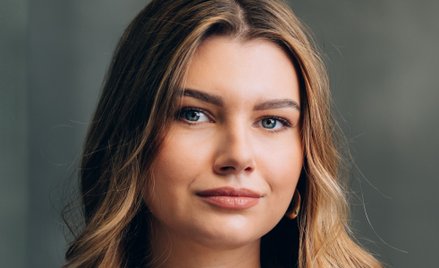 Kinga Klich: Nie da się całkowicie wygrać z dezinformacją, ale można ograniczać jej skutki. Kluczowe