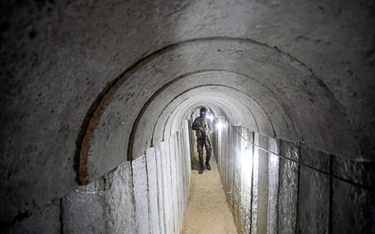 Izrael sięga po nowe technologie, aby poradzić sobie z tajną siecią tuneli Hamasu. Żołnierze IDF w k