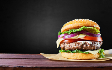 Osiem lat po zjedzeniu burgera 10-latek zmarł