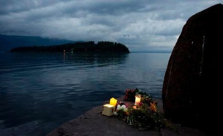 Na wyspie Utoya zamachowiec nawołujący do walki z islamizacją Europy zastrzelił 69 osób
