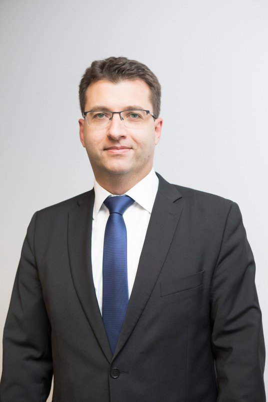 Jarosław Niedzielewski, dyrektor Departamentu Inwestycji w Investors TFI