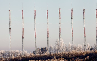 Fragment zespołu anteny odbiorczej stacji 29B6 Kontiejnier koło Kowyłkino w Republice Mordowii. Fot.