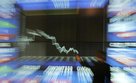 Czterodniowa seria spadków sprawiła, że w piątek indeks MSCI EM znalazł się blisko dołka z połowy pa