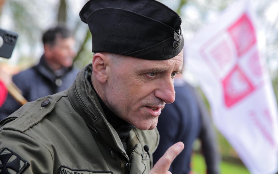 Kolejne kłopoty „Jaszczura”. Może szybko nie wyjść zza krat
