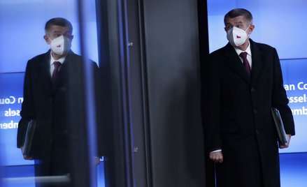 Koronawirus. Czechy: Liczba zakażeń rośnie tydzień do tygodnia