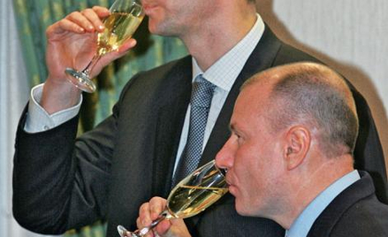 Dawni nierozłączni biznesowi partnerzy – Potanin i Prochorow – od półtora roku kłócą się, sądzą i ni