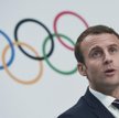 Emmanuel Macron wczoraj w Lozannie w siedzibie Międzynarodowego Komitetu Olimpijskiego