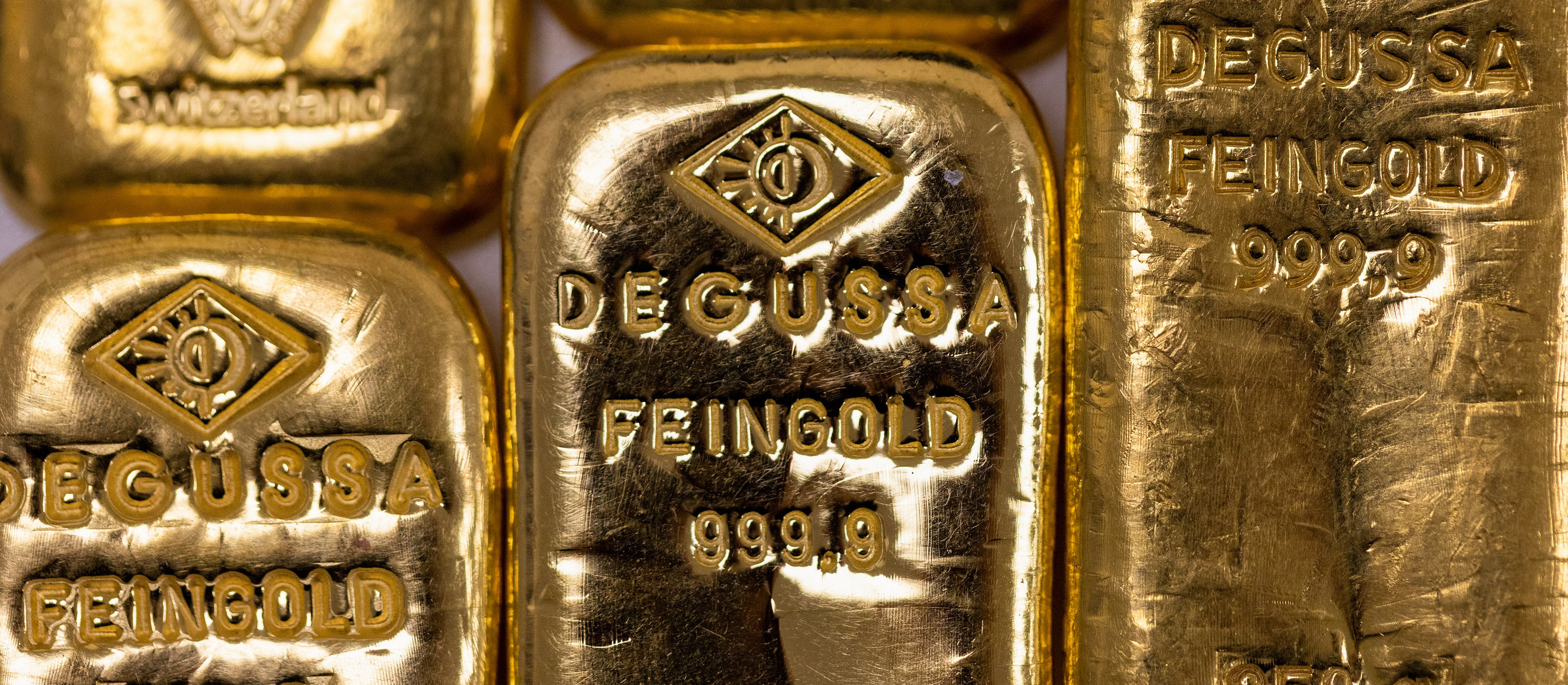 Shutdown sprawił, iż złoto bije kolejny rekord