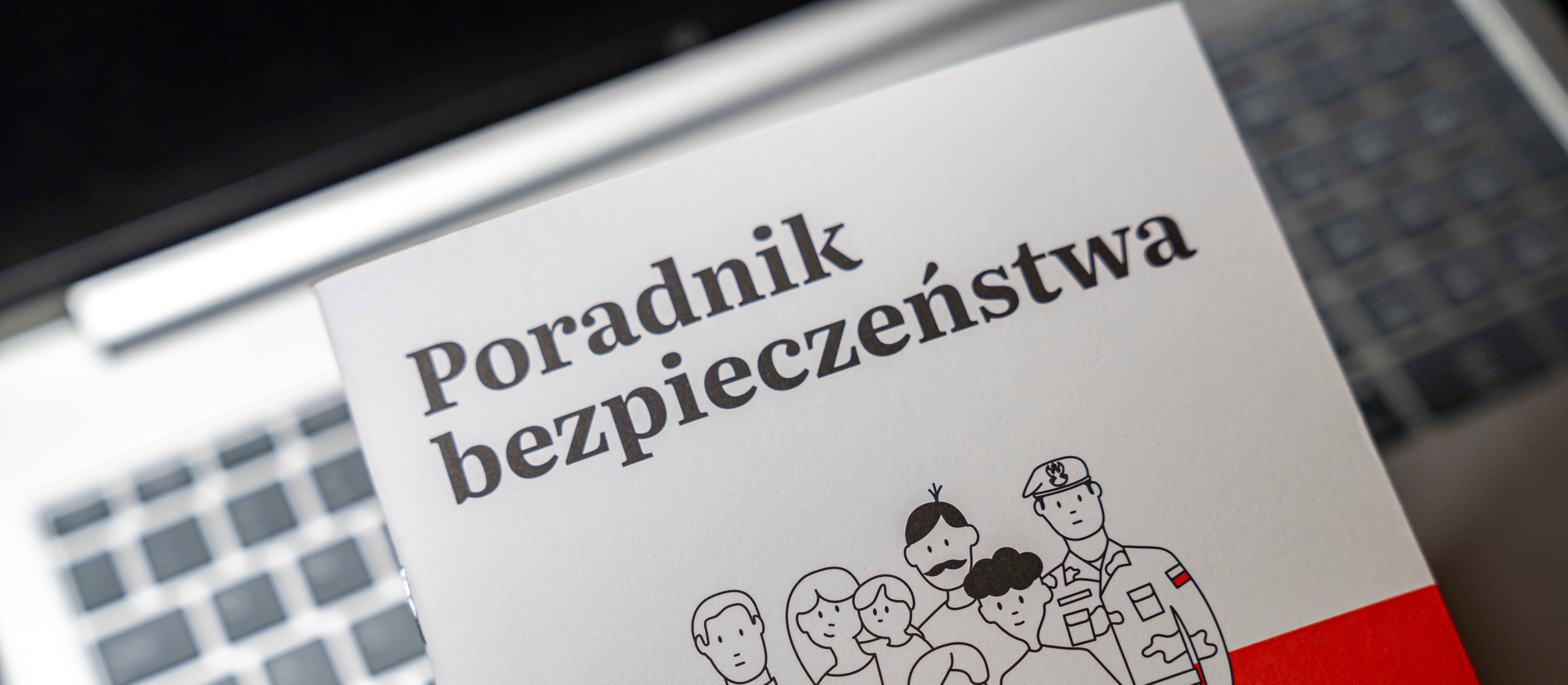 Ministerstwo ostrzega przed nową metodą oszustów. Na „Poradnik bezpieczeństwa”