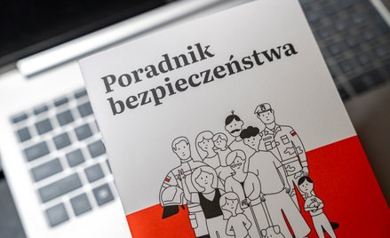 „Poradnik bezpieczeństwa” to darmowa książeczka, która była rozsyłana przez Pocztę Polską
