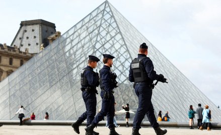 Wielki napad na Luwr. Pięciu nowych zatrzymanych