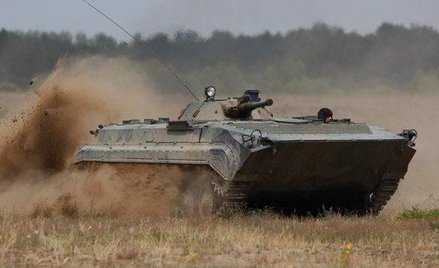 Armia powinna wymienić prawie tysiąc bojowych wozów piechoty