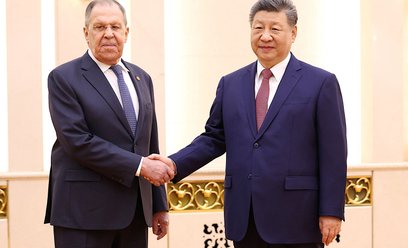 Siergiej Ławrow i Xi Jinping