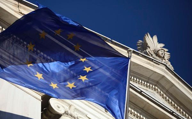 UE nie zamyka placówek dyplomatycznych