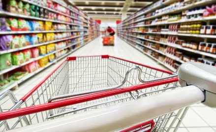 Ponad połowa Polaków chciałaby obniżenia VAT-u na żywność