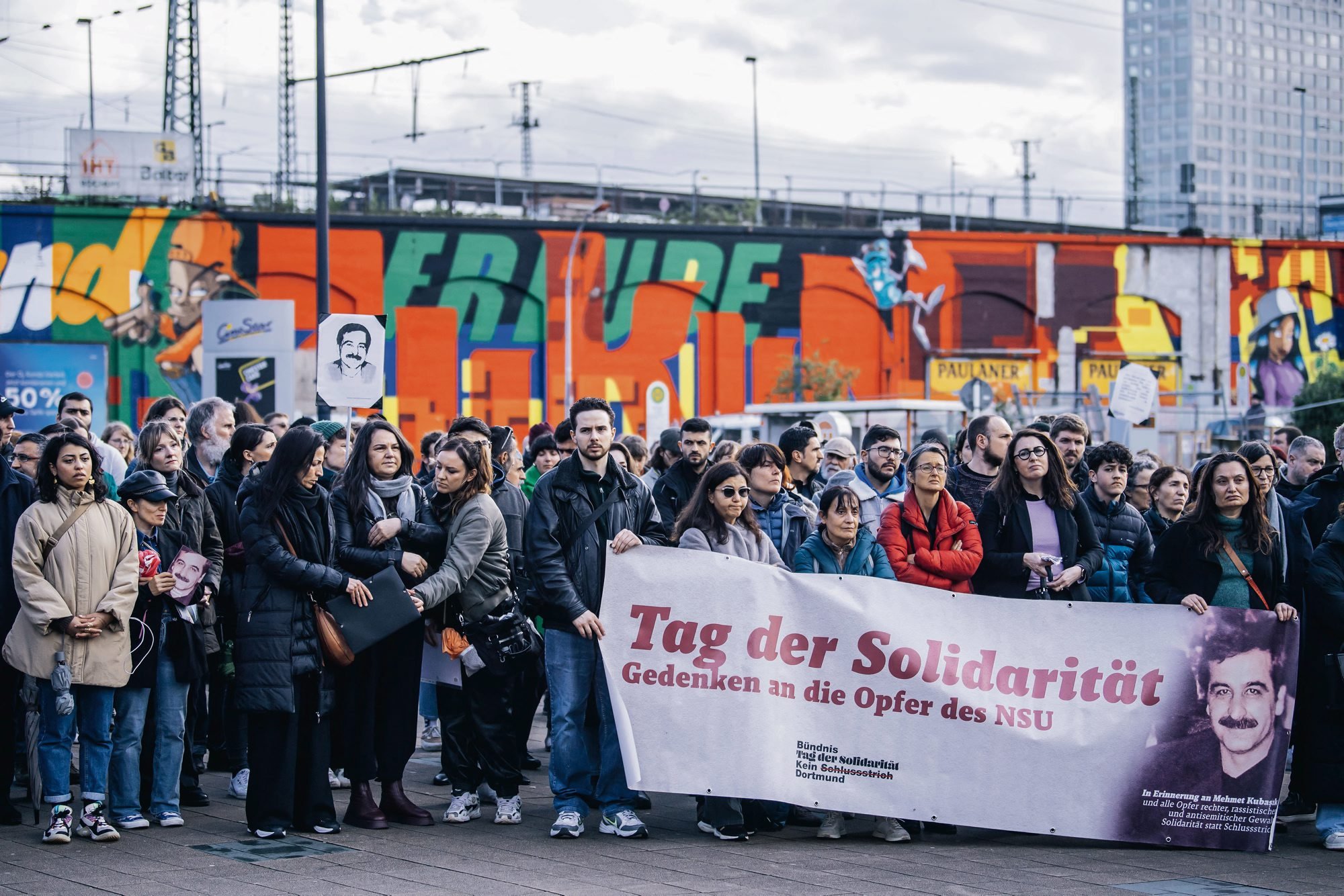 Dlaczego coraz więcej ludzi podąża tą samą drogą, co niegdyś Hitler