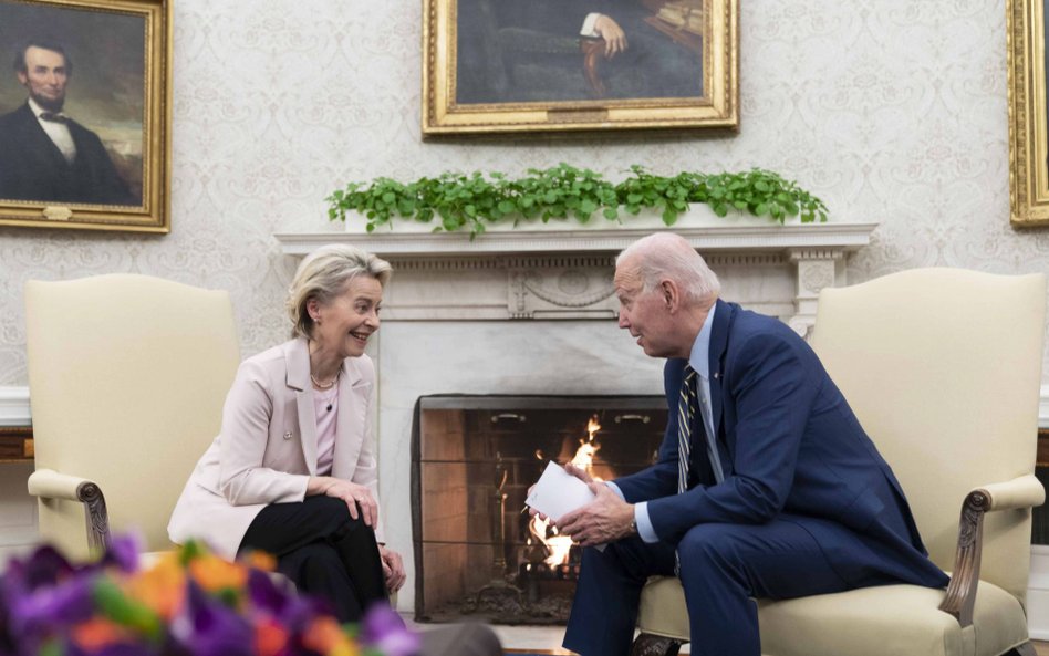 Ursula von der Leyen i Joe Biden