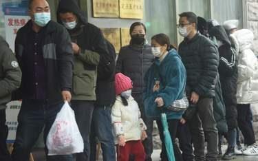 Chińskie miasta walczą z pierwszą falą zakażeń koronawirusem