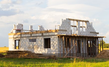 Na te zmiany czekają gminy i inwestorzy. Teraz ruch prezydenta