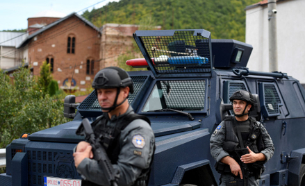 Kosowscy policjanci
