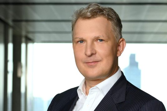 Jarosław Wajer, partner EY, lider usług doradczych dla zrównoważonego rozwoju w regionie CESA