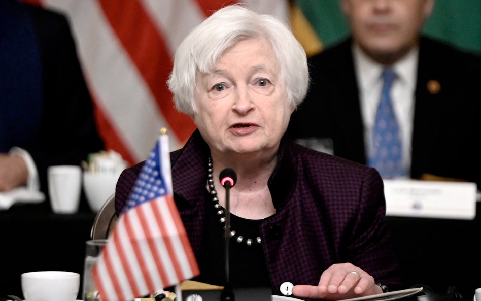 Janet Yellen, amerykańska sekretarz skarbu, zapewnia, że nowe regulacje będą przejrzyste.