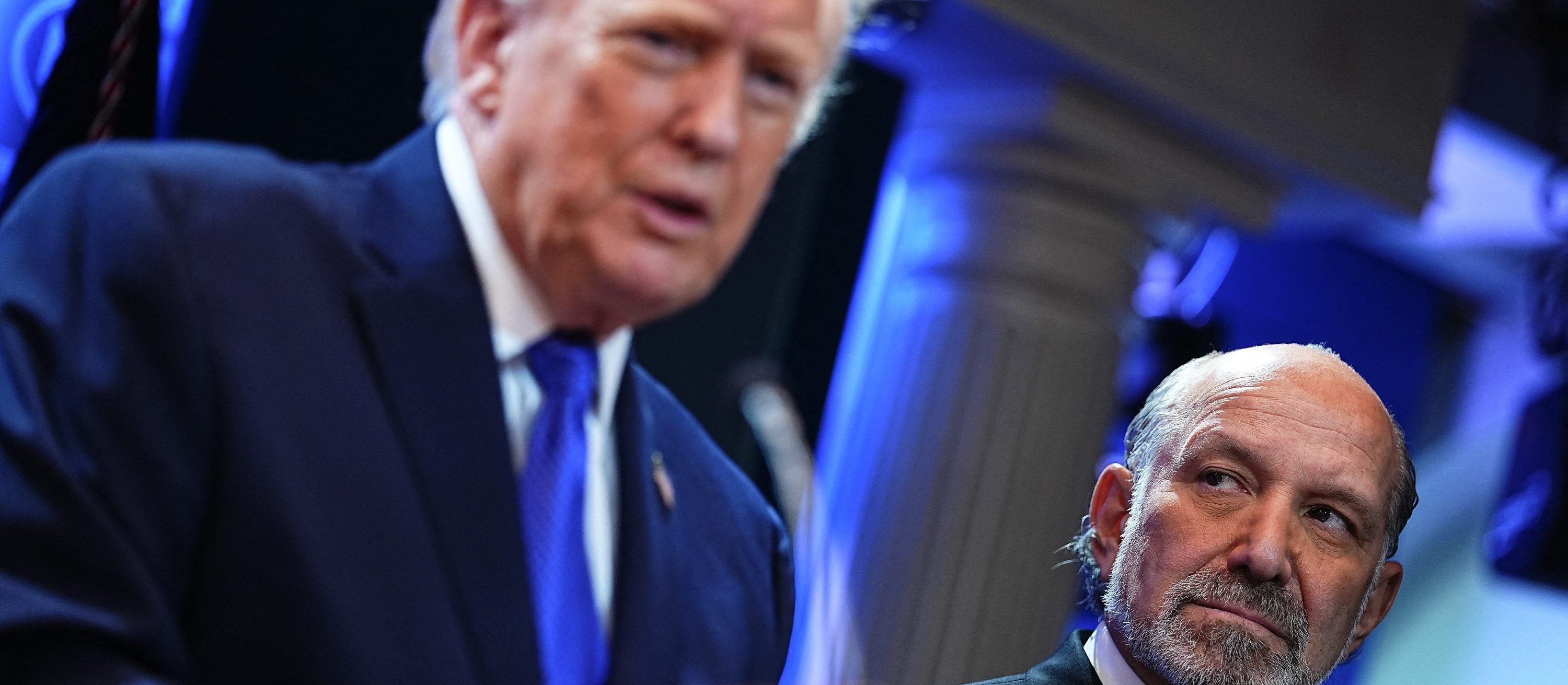 Trumpowskie podwyżki ceł zostały obalone, ale większej zmiany może nie być