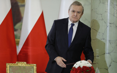 Minister Piotr Gliński ma podjąć decyzję do 1 sierpnia.