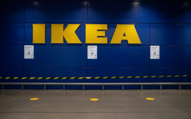 IKEA nie będzie obsługiwać klientów bez maseczek na twarzach