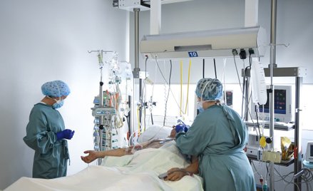 Sąd: spółka E&K ma zwrócić ponad 70 mln zł za niedostarczone respiratory