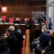 Tłum oskarżonych opóźnia wyroki. Winne działania prokuratorów